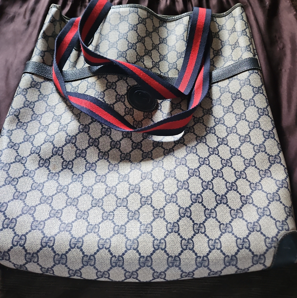 Gucci Monogram Tote Bag in Beige and Navy